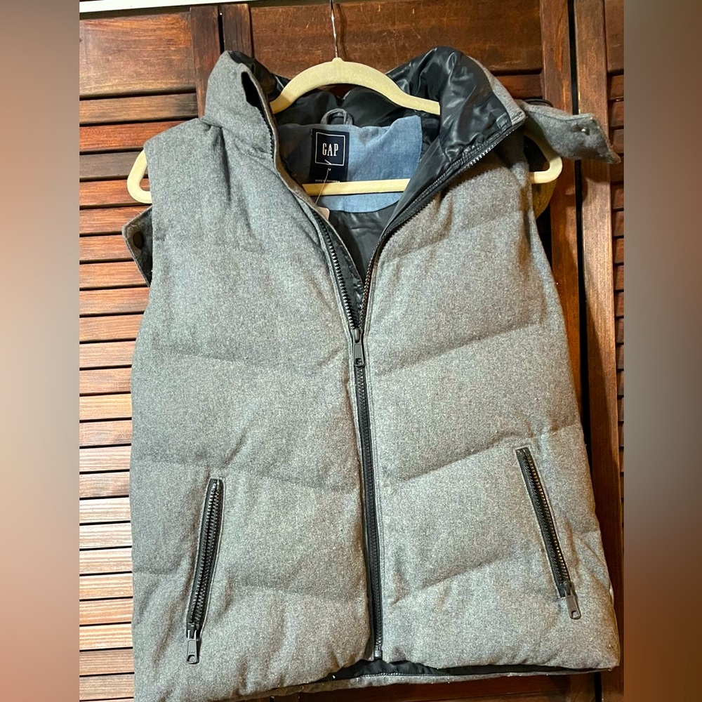 Gap Puffer Vest